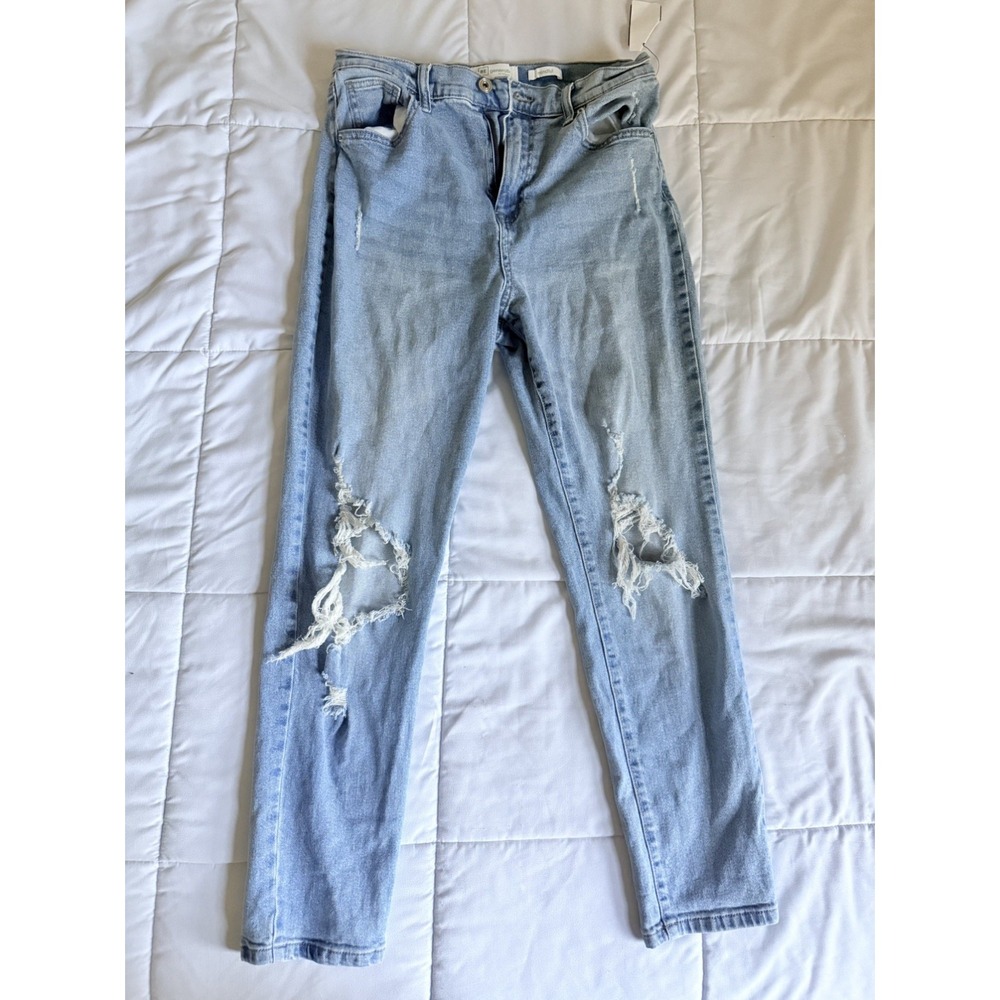 RE Generation Women's Distressed Mindful Light Blue Denim Jeans Size 9/29